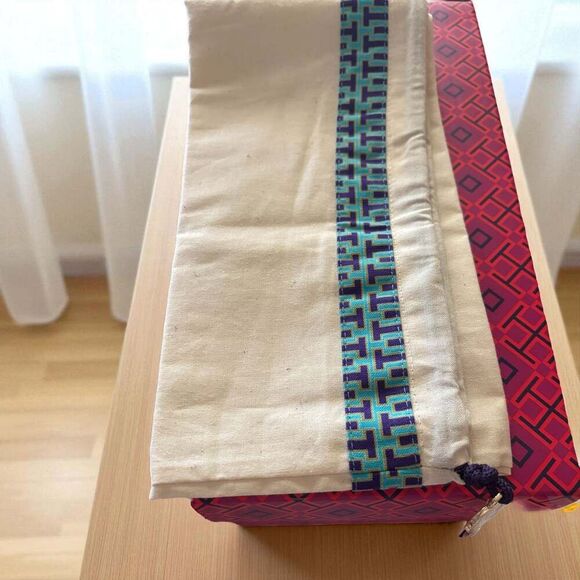 Tory Burch Black Cap Toe Patent Leather Ballet Flat Size 8.5 - Picture 5 of 5